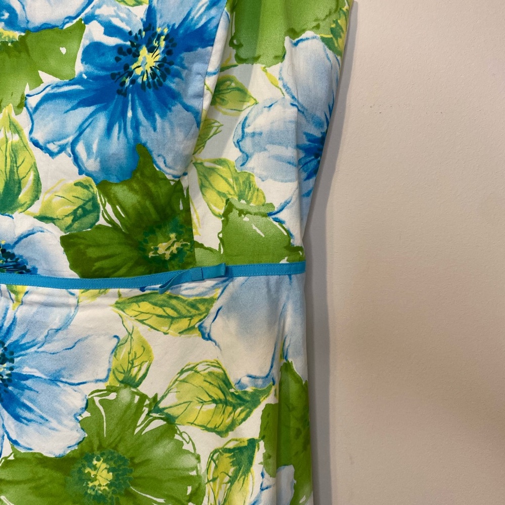 Vintage Foral A-Line Tea Dress - Picture 5 of 5